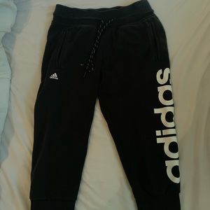 Adidas Cropped Sweatpants